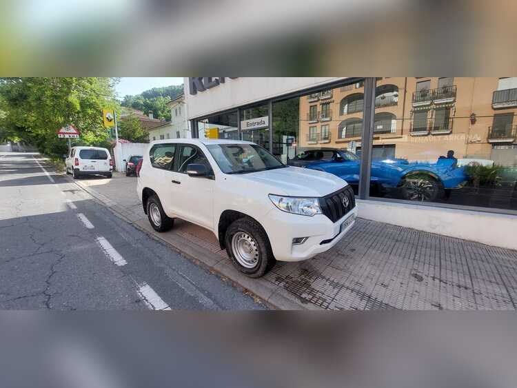 Toyota Land Cruiser 2.5 177CV foto 9
